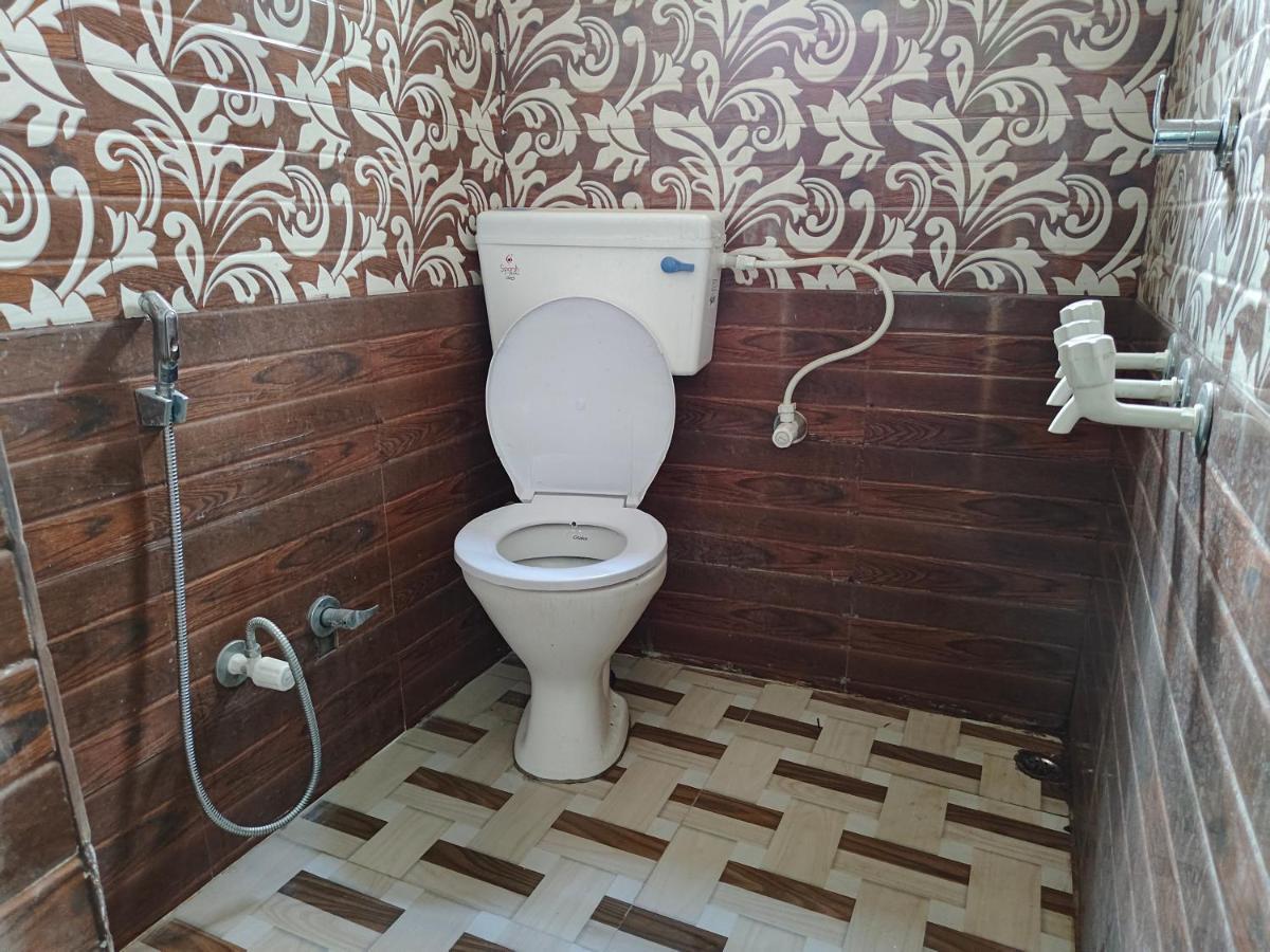 Ananya Hotel & Ayurveda Hwc Etawah Exterior foto
