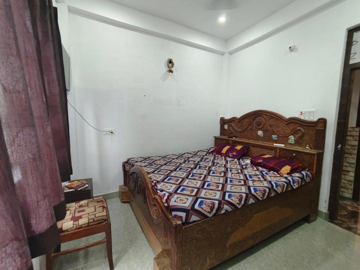 Ananya Hotel & Ayurveda Hwc Etawah Quarto foto